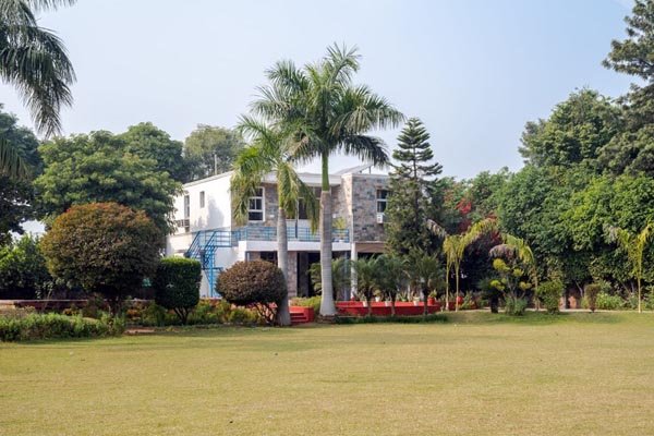 Club Awara Manesar